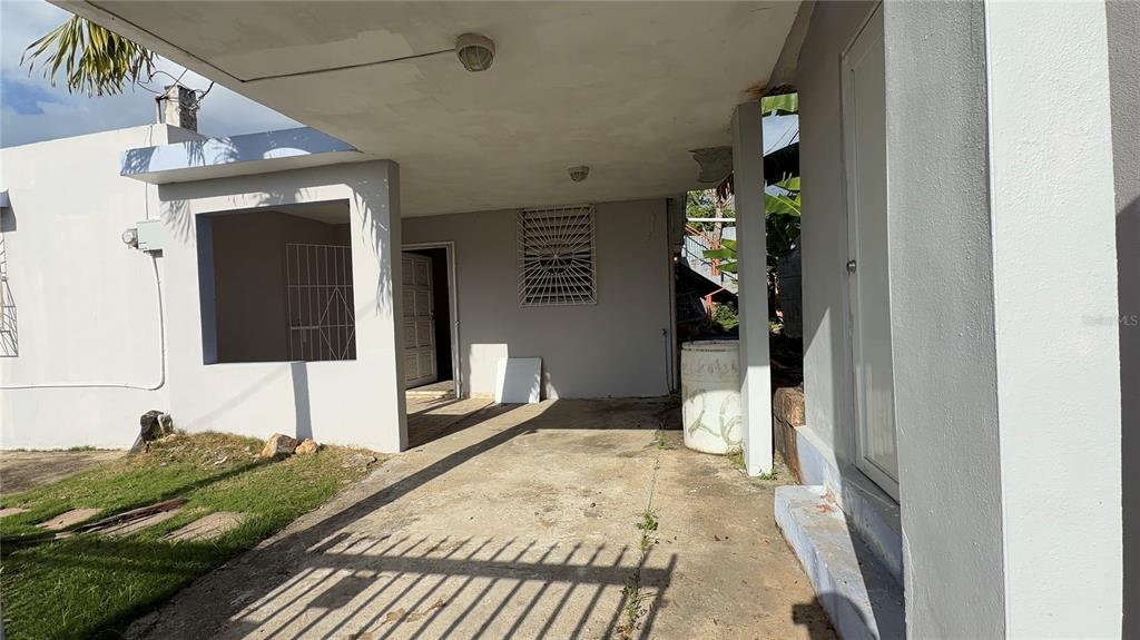 926, Calle Becasina E-32, Urb Country Club, San Juan - 4
