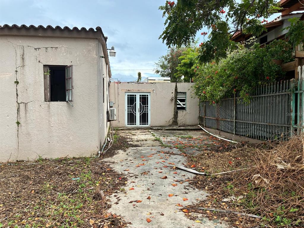 58, Calle Teniente Matta, San Juan - 2