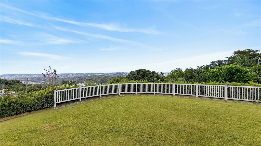 Pr-839, Lot 9, Km 6.7 Altos De Camarones, Guaynabo - 27