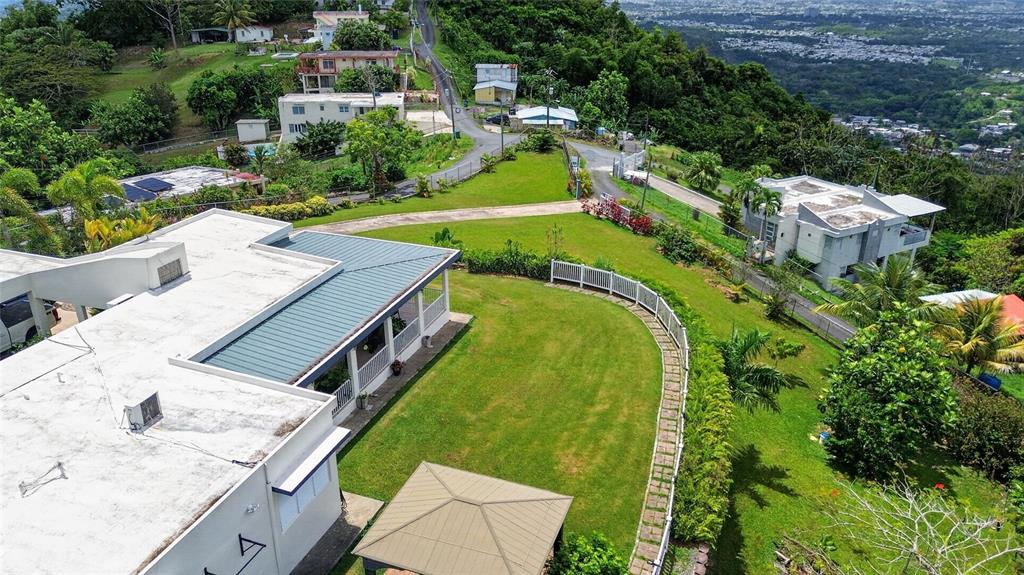 Pr-839, Lot 9, Km 6.7 Altos De Camarones, Guaynabo - 28