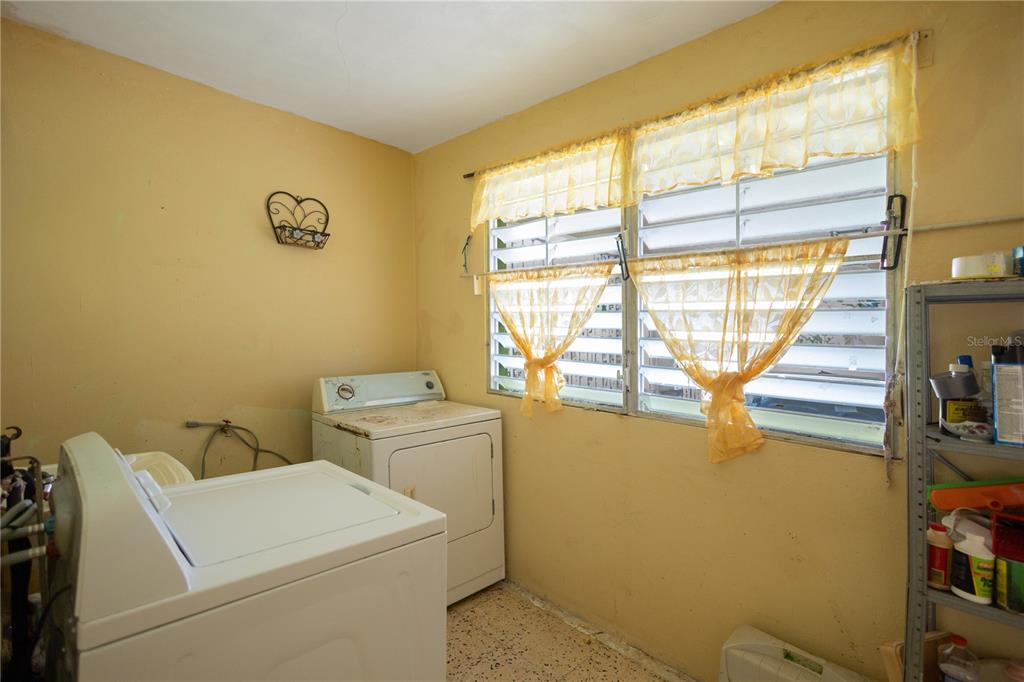 14, Gobeo, Vieques - 16