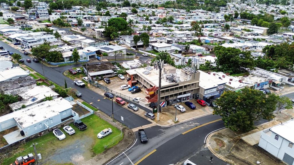 1, Hnas Davila, Betances Esq A D, Bayamon - 19