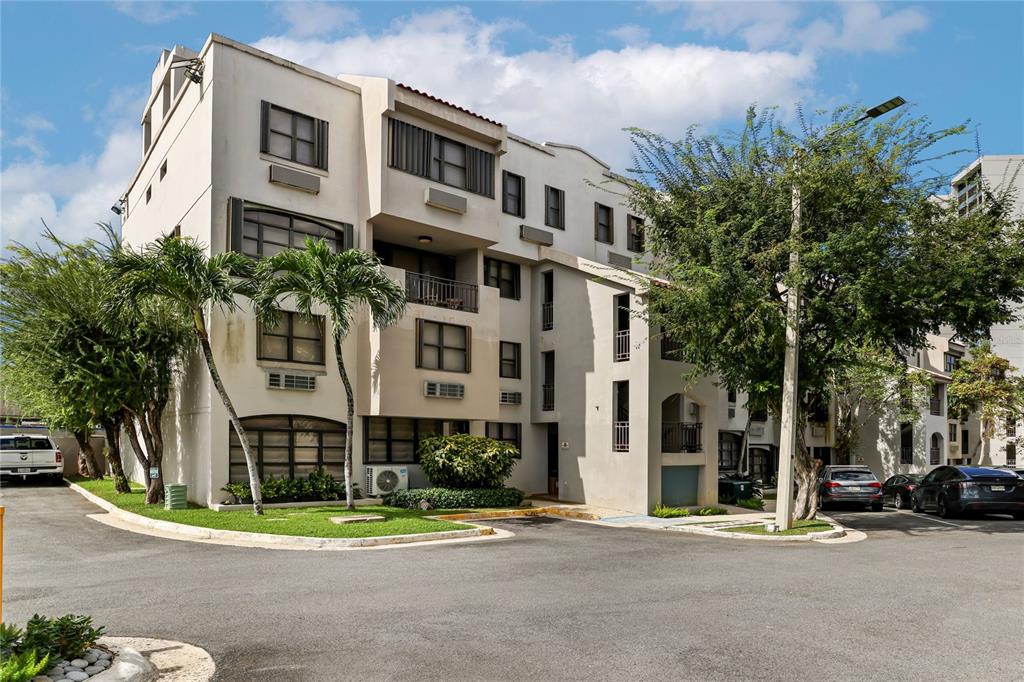 107a, 24a, Lopategui, Guaynabo - 1