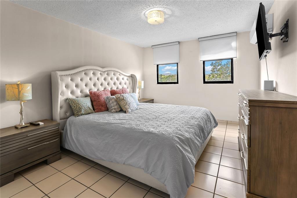 107a, 24a, Lopategui, Guaynabo - 9