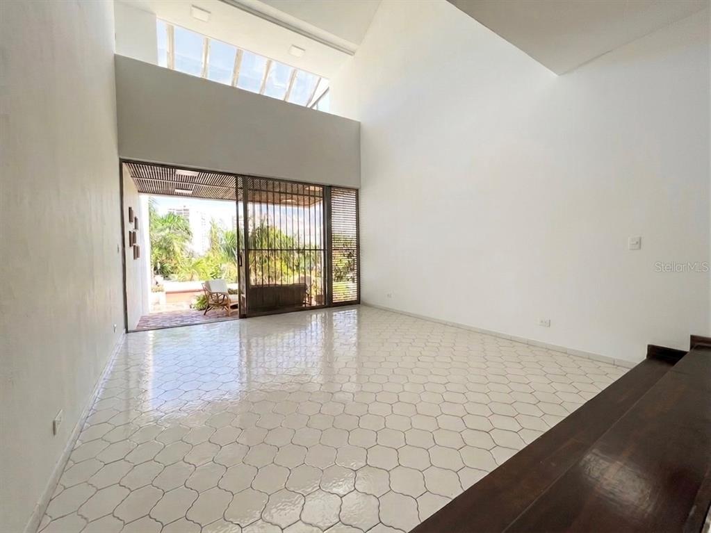 I 25, Villa Caparra Nor, Guaynabo - 2