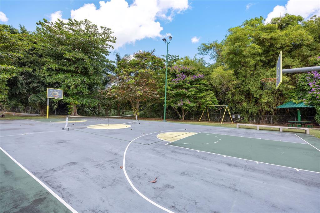 6, Prado Alto, Guaynabo - 28
