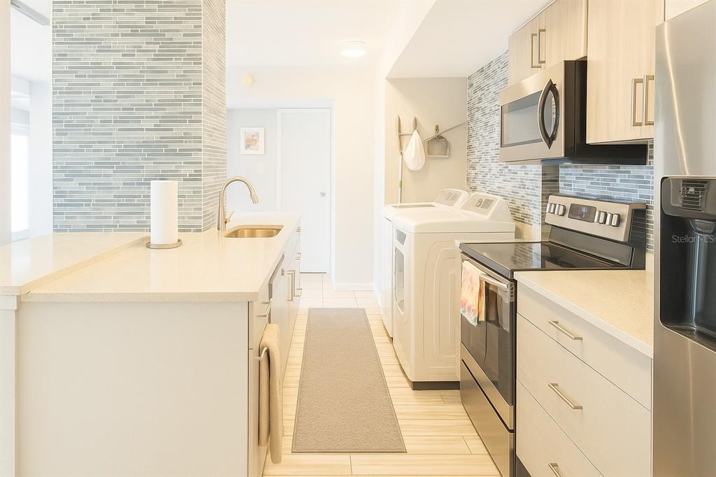 1402, 3103 Ave. Isla Verde, Cond. Condesa Del Mar, Carolina - 9