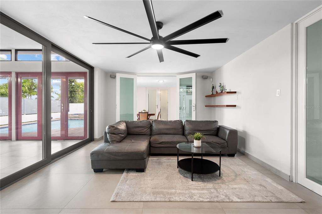 840, Malaga, Guaynabo - 5