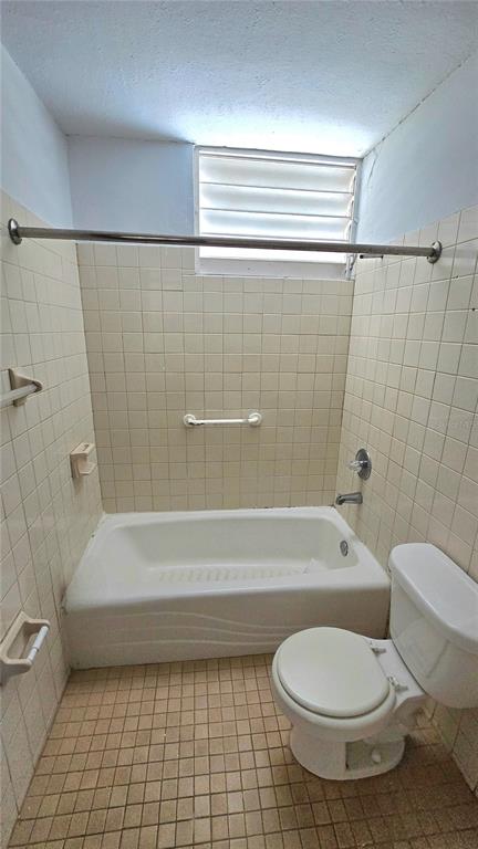 236s, 15, Villa Evangelina, Manati - 17