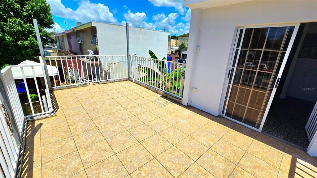 236s, 15, Villa Evangelina, Manati - 20