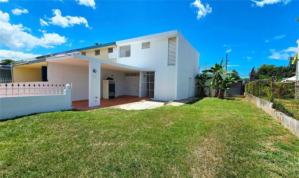 236s, 15, Villa Evangelina, Manati - 3