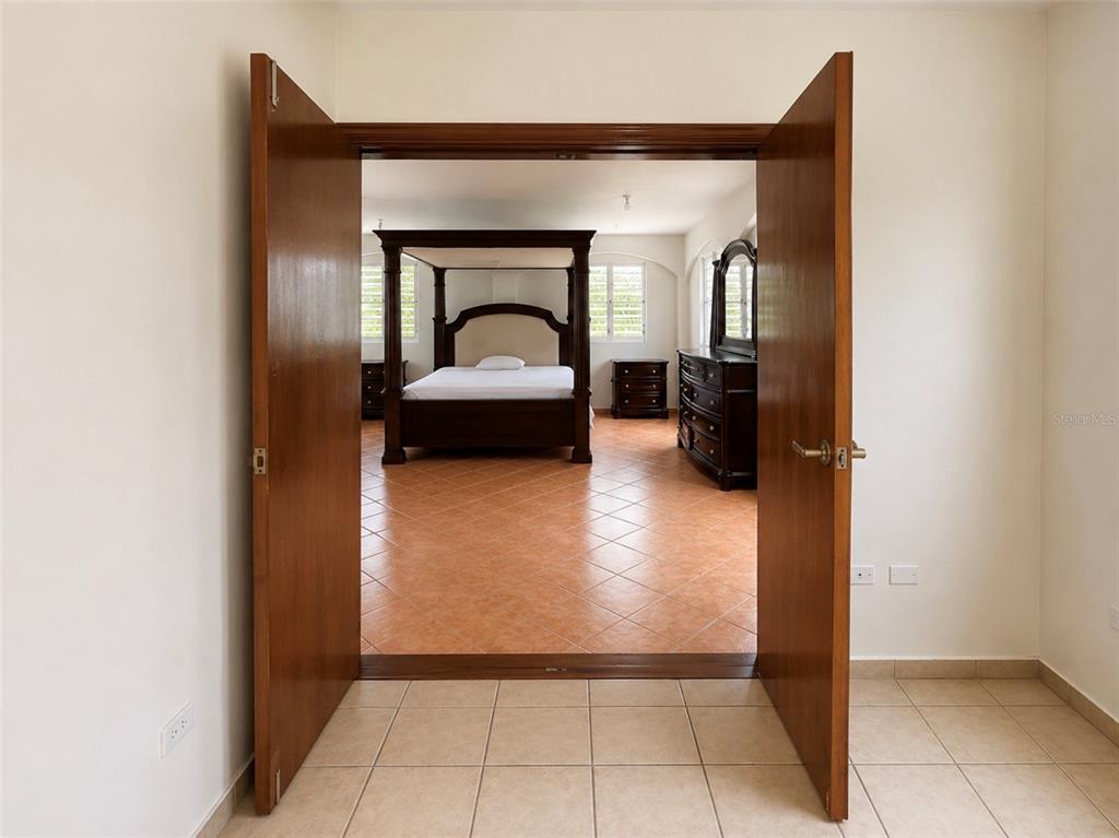 Urb. Morovis Del Norte, #614 Calle Uruguay, Morovis - 17