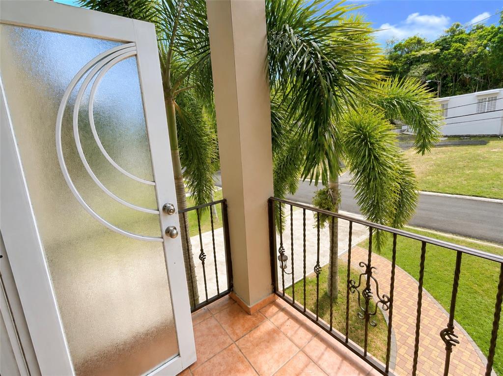 Urb. Morovis Del Norte, #614 Calle Uruguay, Morovis - 21