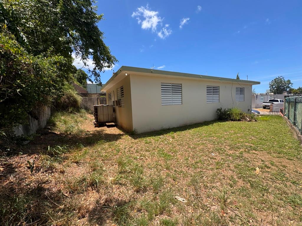 E 12, Urb. Colinas De Villa Rosa, Sabana Grande - 2