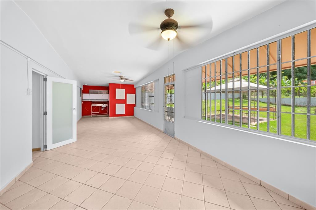 214, Calle Jose Gautier Parcelas Marueño, Ponce - 15