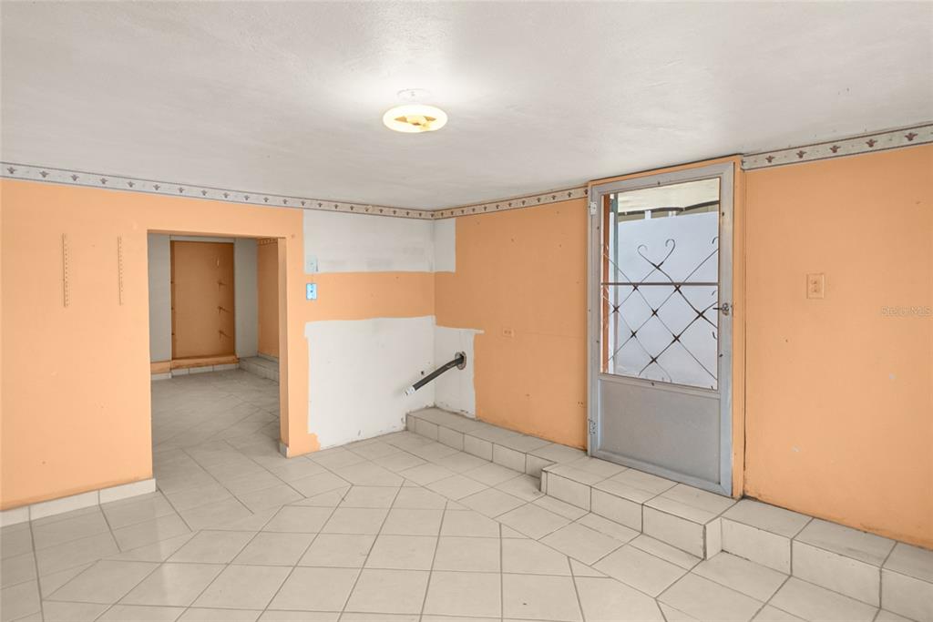 214, Calle Jose Gautier Parcelas Marueño, Ponce - 19