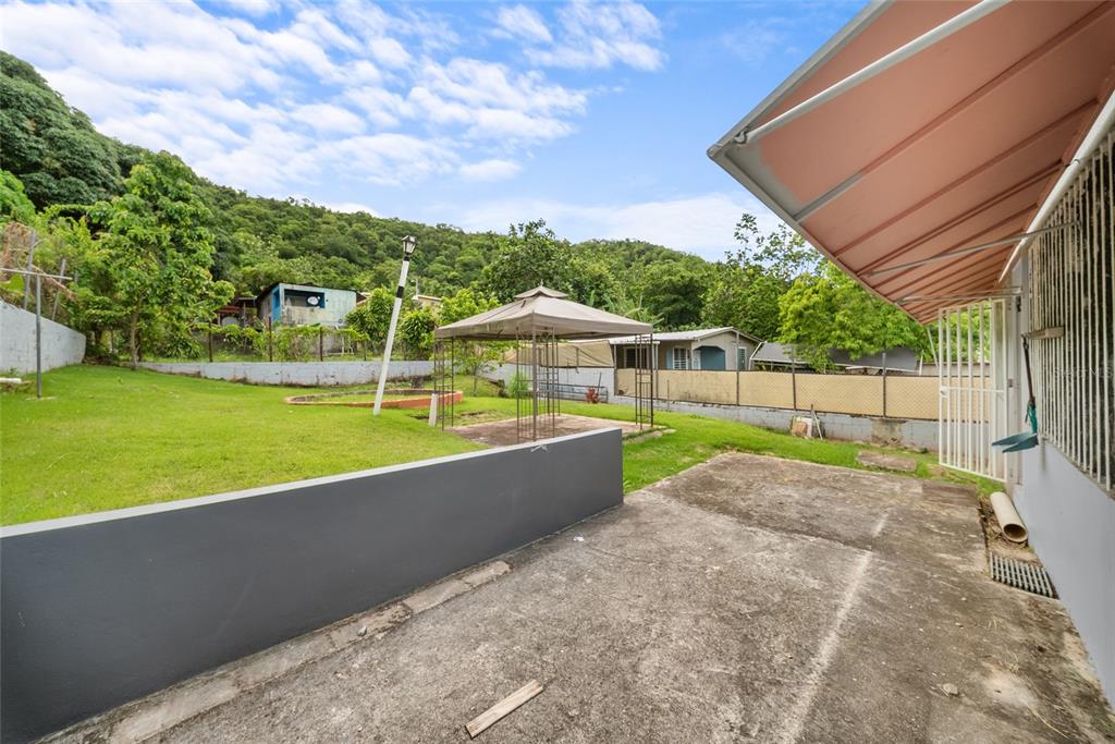 214, Calle Jose Gautier Parcelas Marueño, Ponce - 22