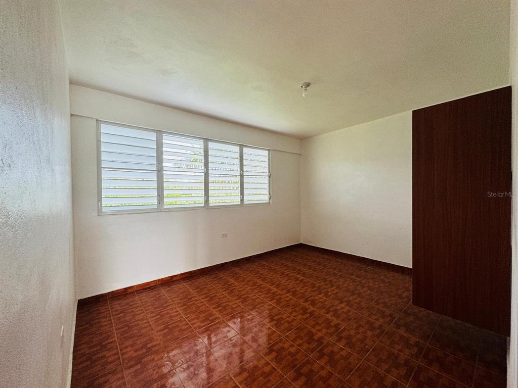 7, Carr. 908 Km 9.4, Bo. Tejas Apt., Humacao - 6
