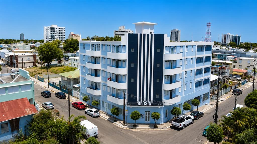 302, 2844, Roosevelt, Ponce - 2