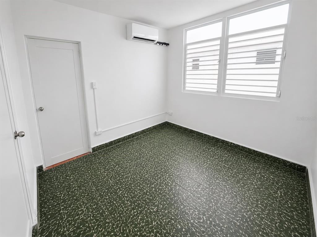 302, 2844, Roosevelt, Ponce - 6
