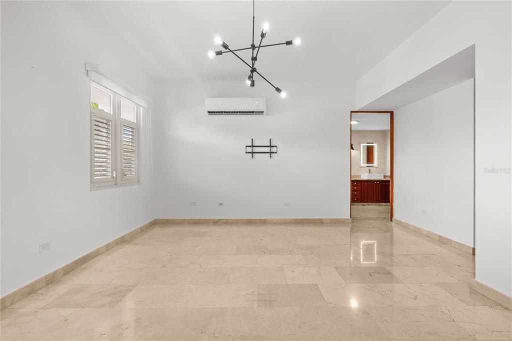 J9, Calle Natalia, Trujillo Alto - 19