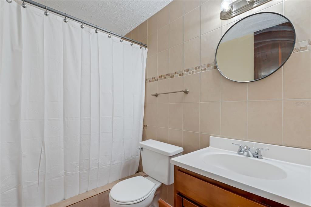 2, 30 Avenida, Juan Carlos De Borbón, Guaynabo - 17