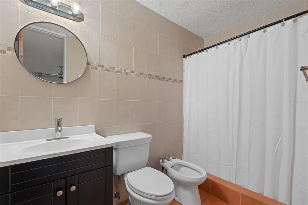 2, 30 Avenida, Juan Carlos De Borbón, Guaynabo - 18