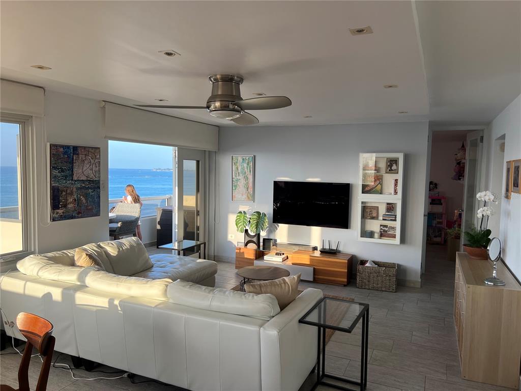 801, 4939, Isla Verde Avenue, Carolina - 3