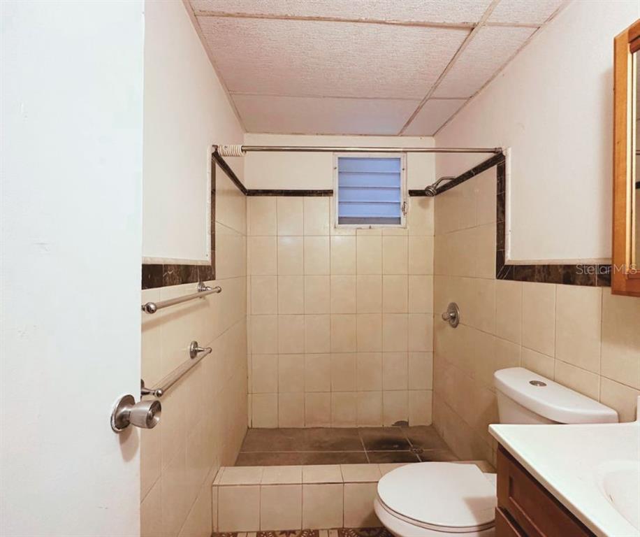 11, 89 Block 92, Villa Carolina Dev., Carolina - 23