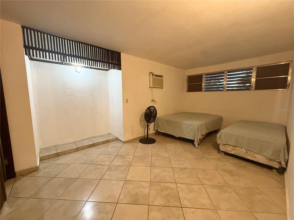 T-10, Mckinley, Guaynabo - 19