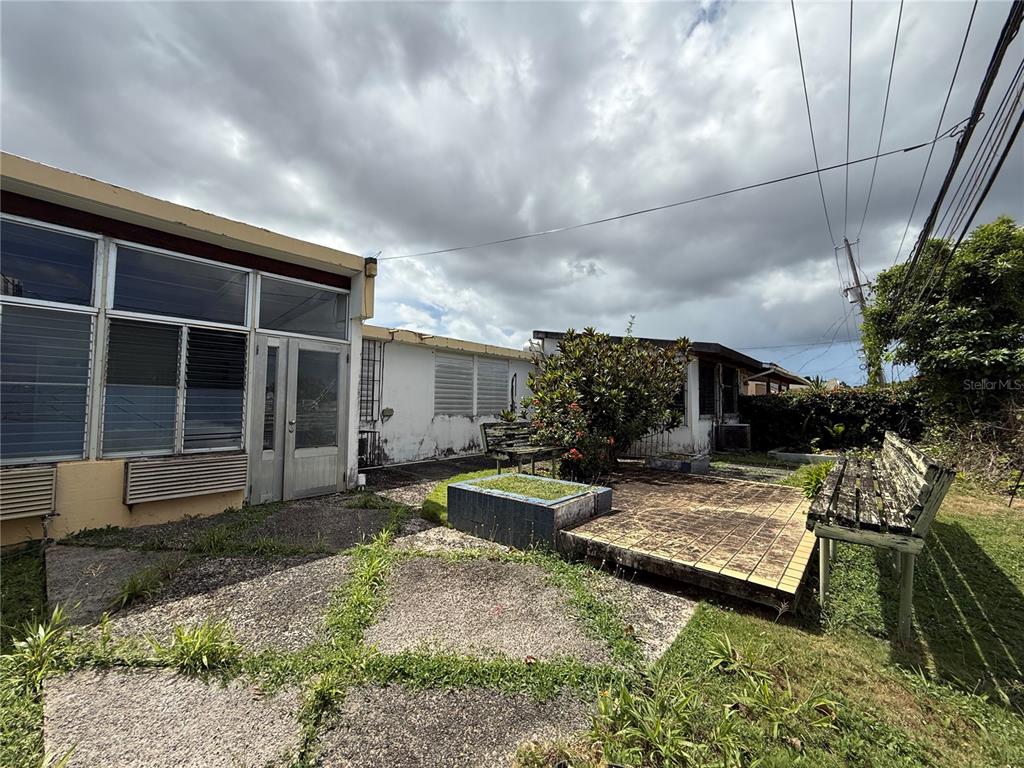 T-10, Mckinley, Guaynabo - 4