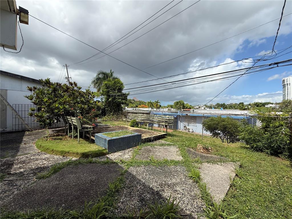 T-10, Mckinley, Guaynabo - 5