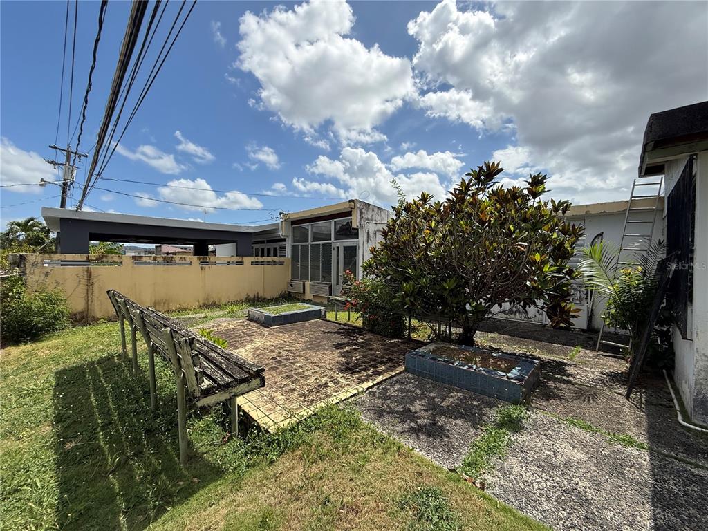 T-10, Mckinley, Guaynabo - 6