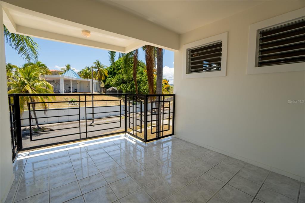 6, 6, Haciendad De Yauco, Yauco - 25