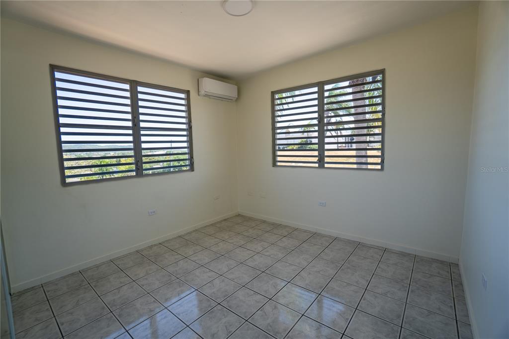 6, 6, Haciendad De Yauco, Yauco - 37