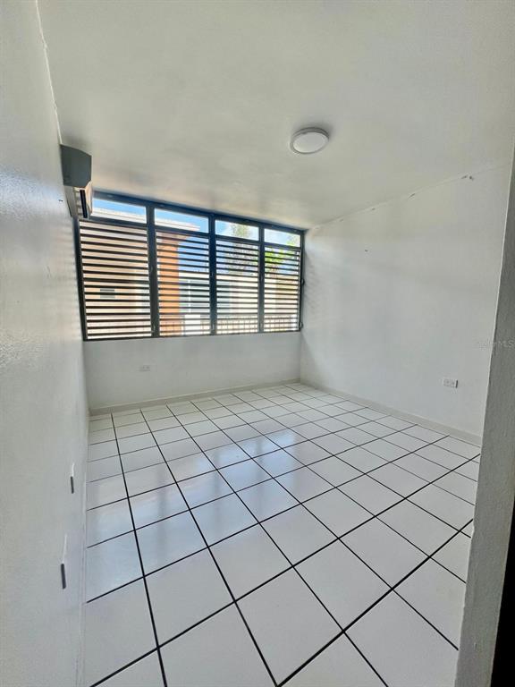 1614, Yamil Galib, Paseo Los Robles, Mayaguez - 6