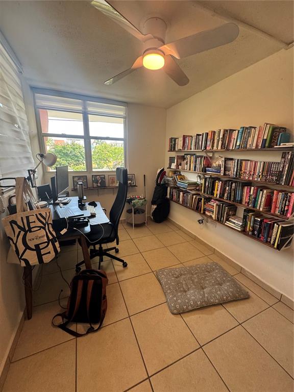 6-201, 400, Gran Blvd Los Prados, Caguas - 11