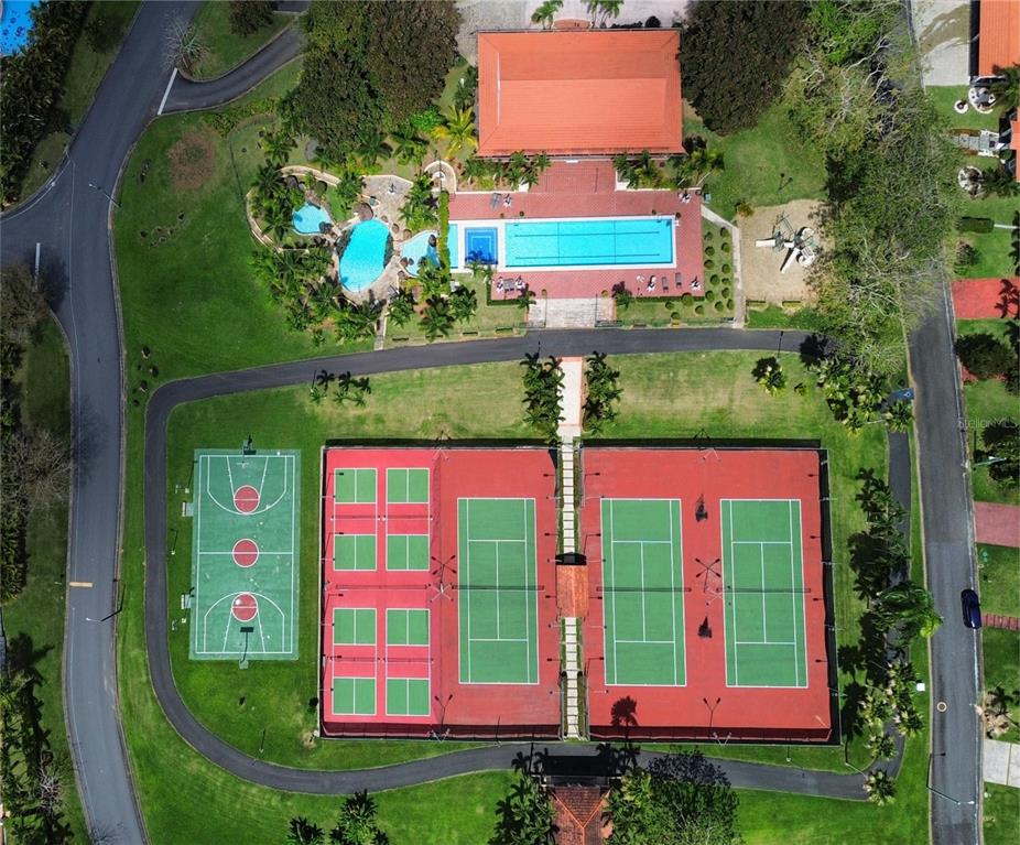 160, Camino De Las Pomarrosas Urb. Hacienda Sabanera, Cidra - 19