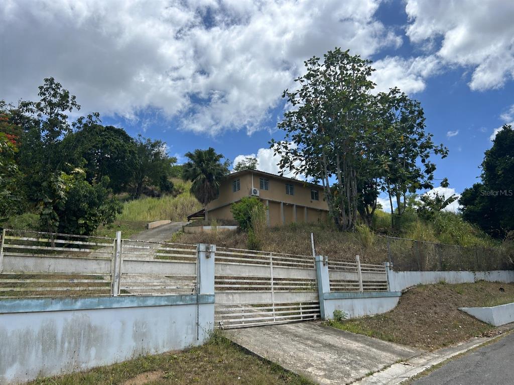 8, 181, Km 11, Trujillo Alto - 2