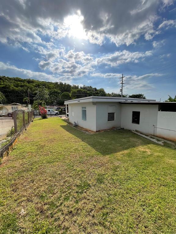 51, Calle Parque, Aguadilla - 16