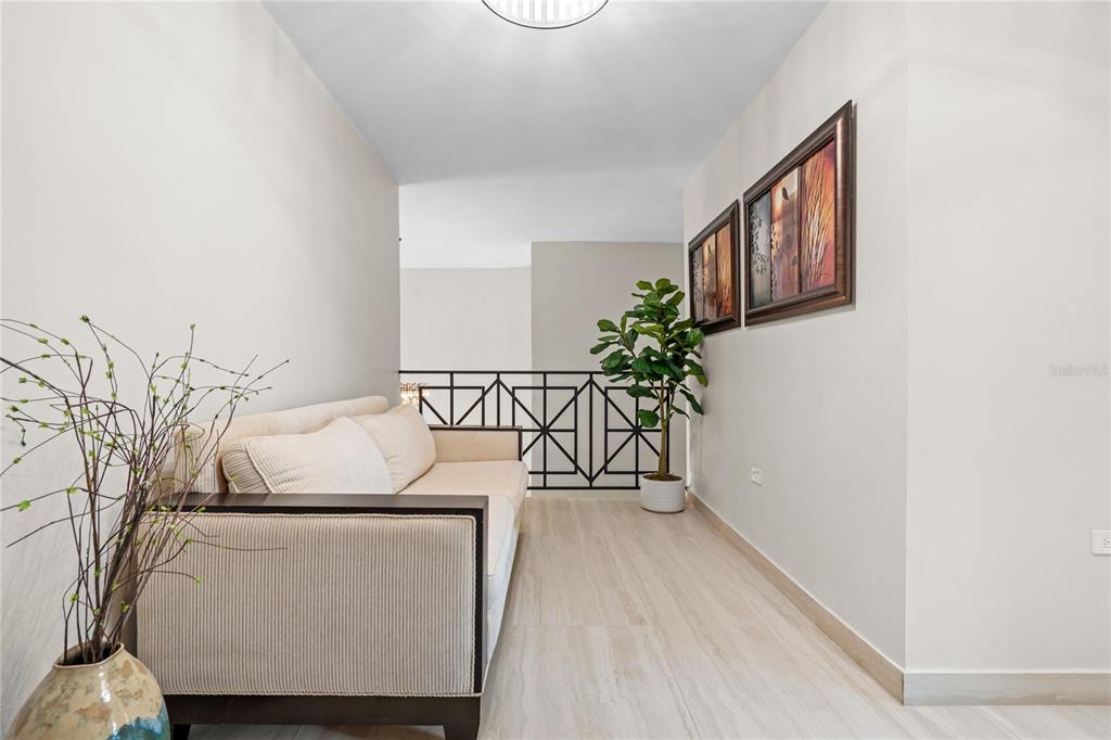 D-101, 6690 Rd., Royal Palm Cond., Vega Alta - 37