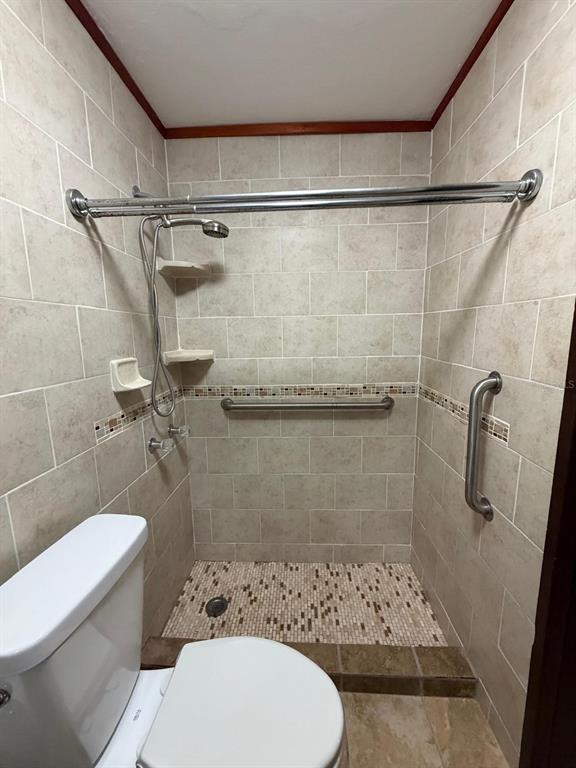 2105, Calle Antioquia, Guaynabo - 11