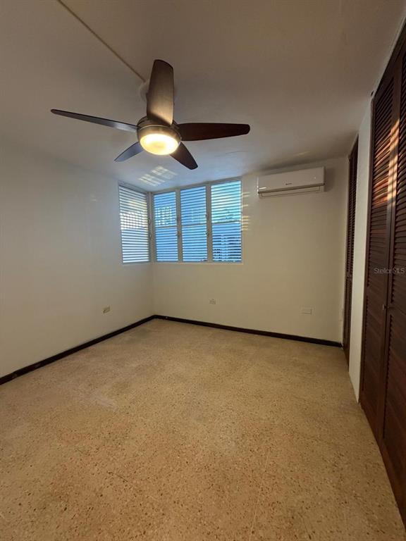 2105, Calle Antioquia, Guaynabo - 15