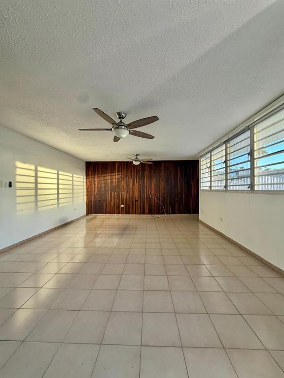 2105, Calle Antioquia, Guaynabo - 5