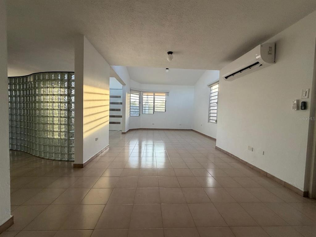 2105, Calle Antioquia, Guaynabo - 8