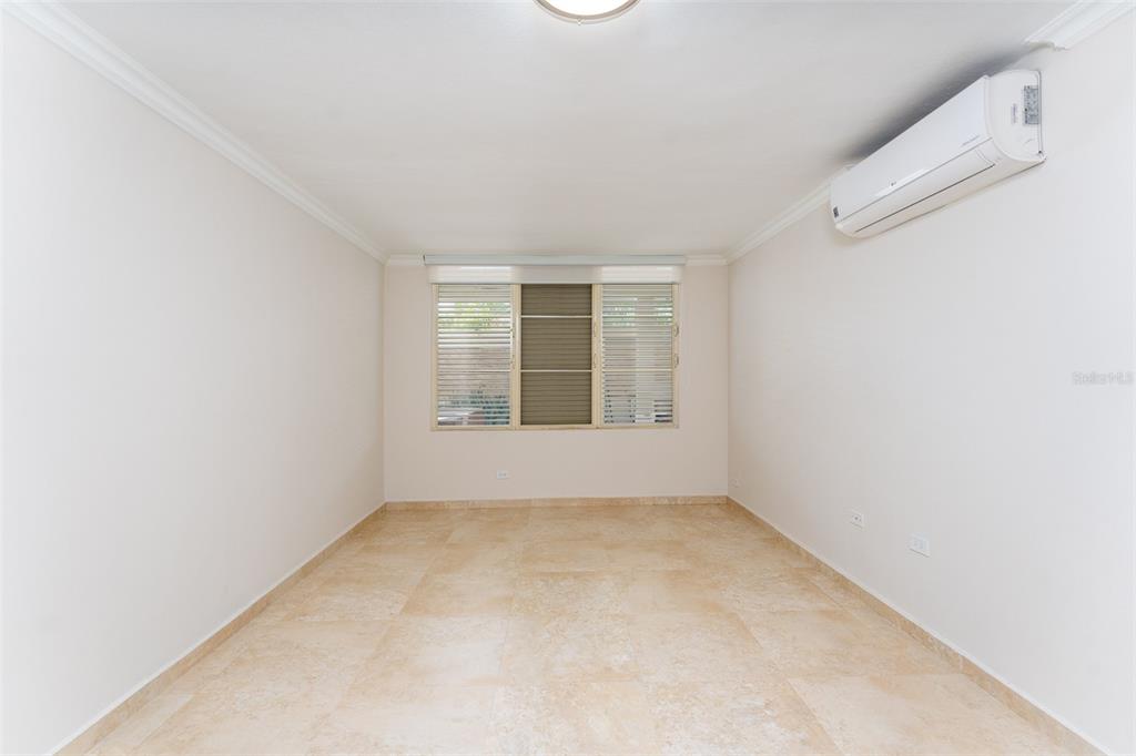 254, Sabanera, Dorado - 16