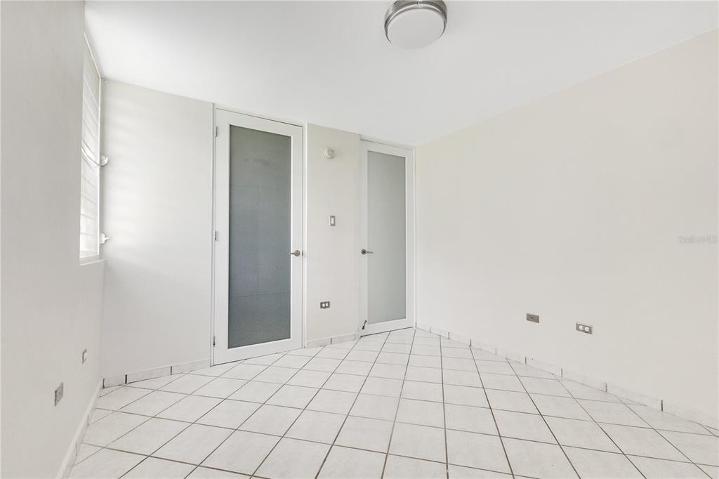 APT. 1504, Ave. Triovegabajeño, Cond. Torre Vista, Vega Baja - 16