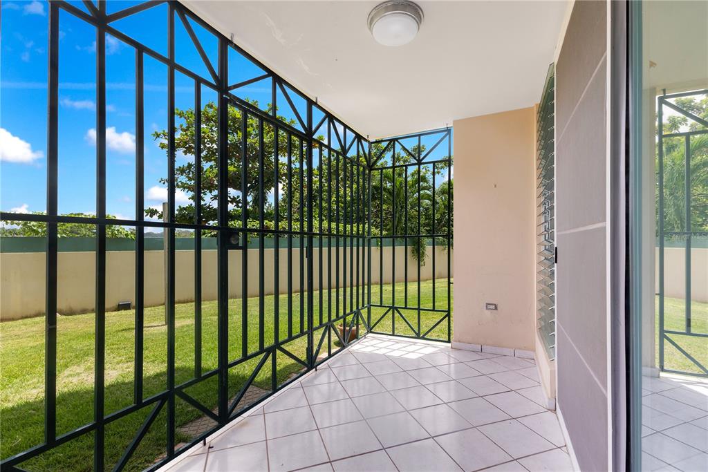 APT. 1504, Ave. Triovegabajeño, Cond. Torre Vista, Vega Baja - 22