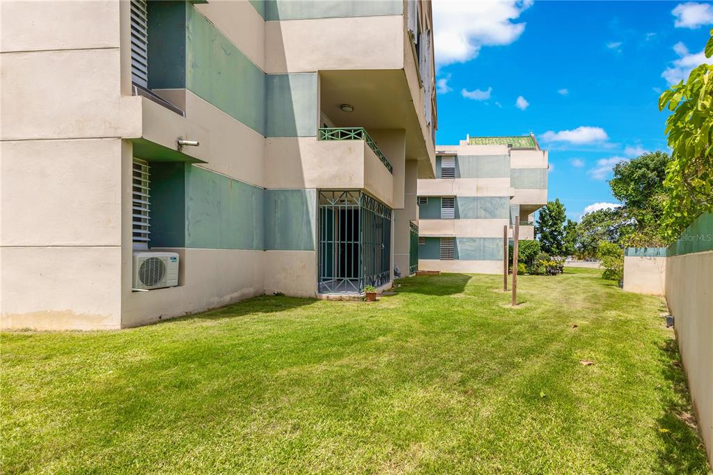 APT. 1504, Ave. Triovegabajeño, Cond. Torre Vista, Vega Baja - 25