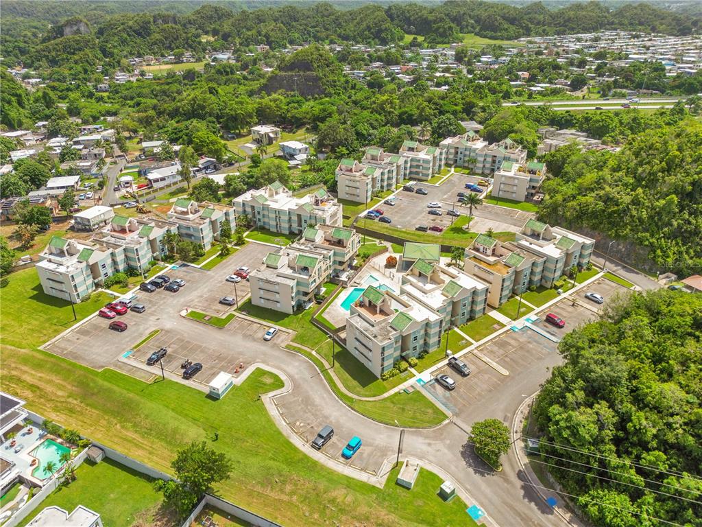 APT. 1504, Ave. Triovegabajeño, Cond. Torre Vista, Vega Baja - 26